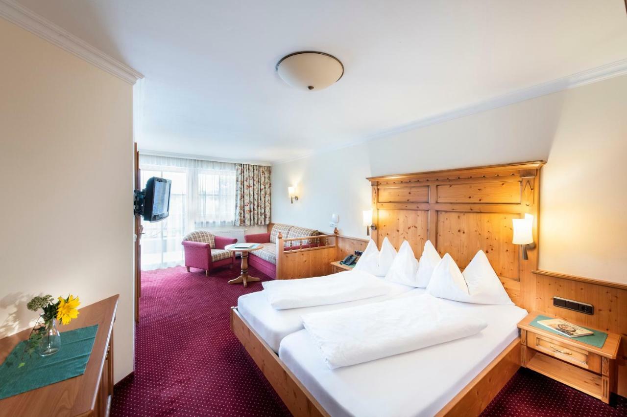 Hotel Seeblick Goldegg Bagian luar foto